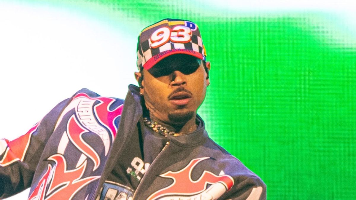 Chris Brown Arrested In UK Over 2023 Assault Chris Brown Arrested In UK Over 2023 Assault